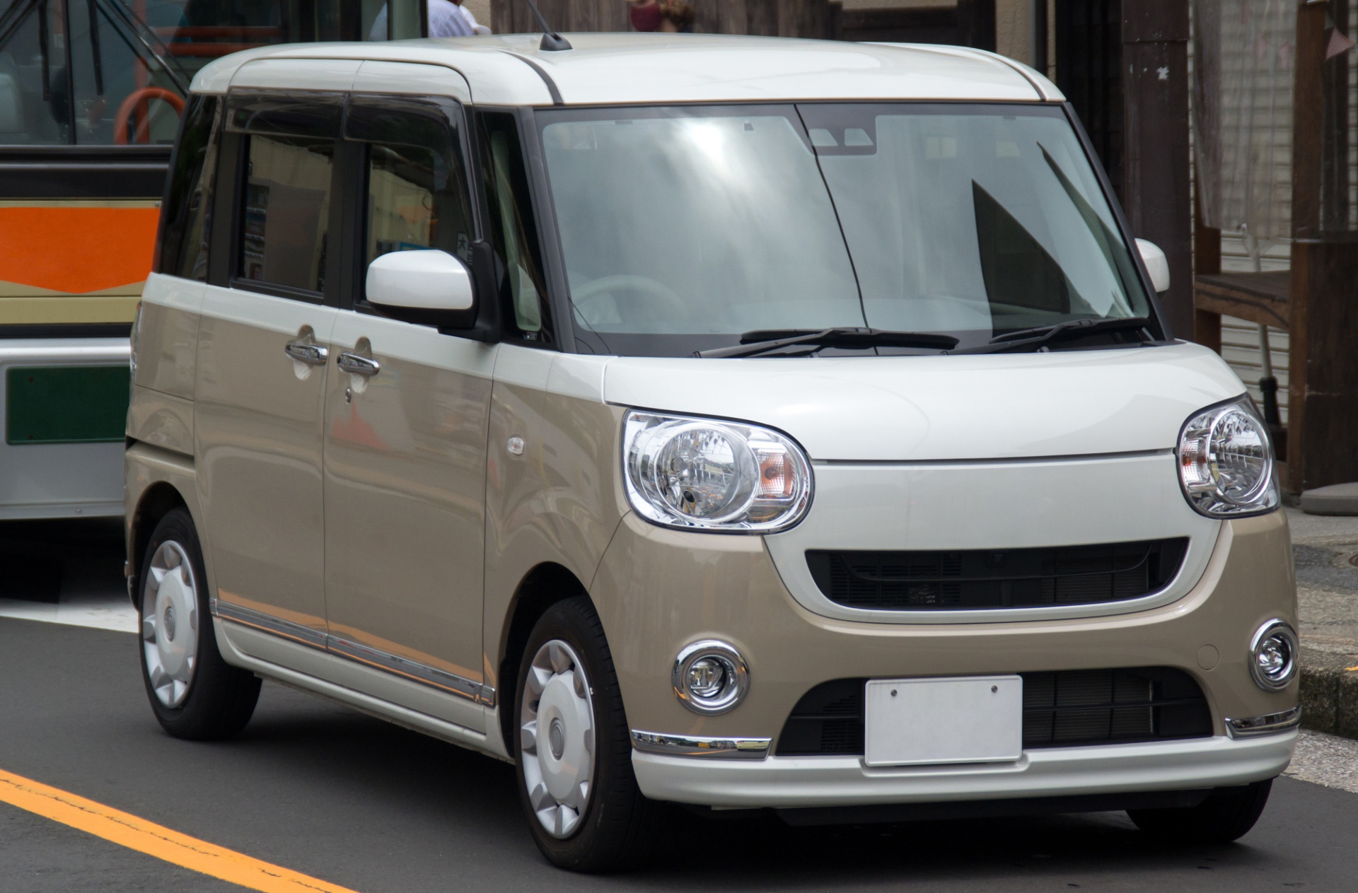 ファミリーカーの販売 | 沖縄県糸満市の中古車ならCar-BooBoo 