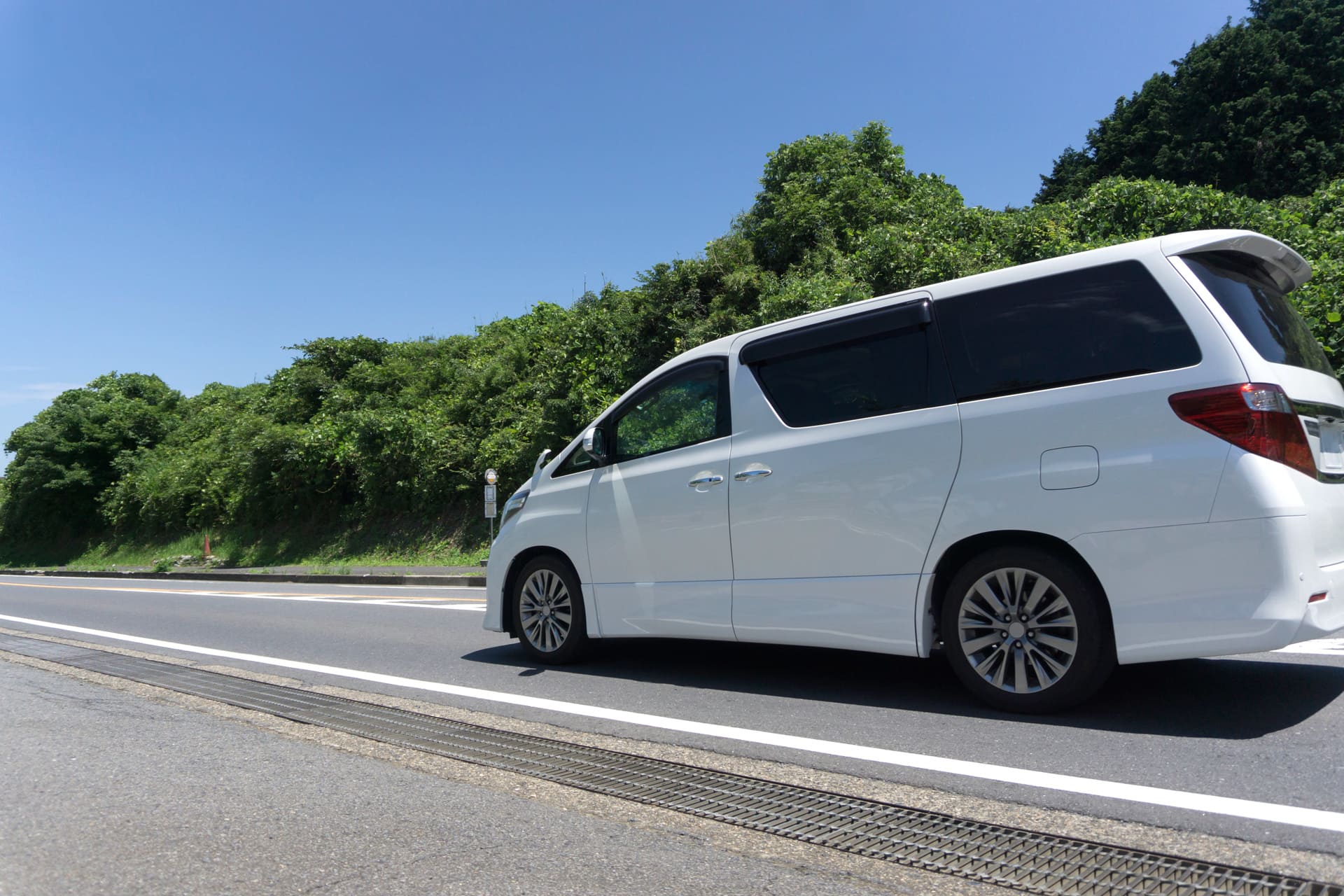 ミニバンをお手頃価格で | 沖縄県糸満市の中古車ならCar-BooBoo